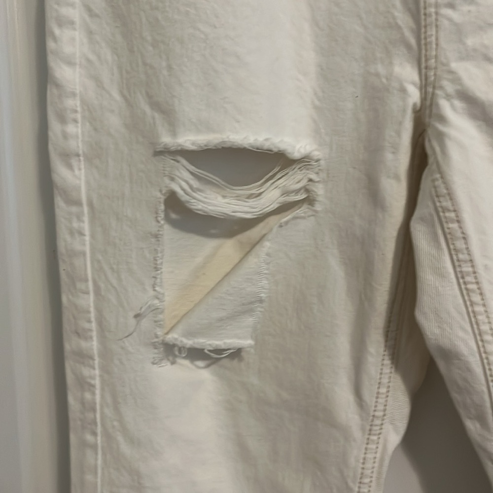 Topshop Ripped Mom Jeans - Picture 3 of 8